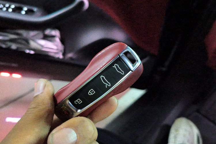 Used Porsche Taycan 2020 Taycan Vehicle Key