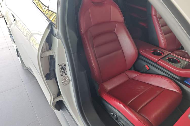 Used Porsche Taycan 2020 Taycan Right Front Seat