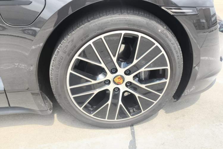Used Porsche Taycan 2020 Taycan Right Front Wheel Hub
