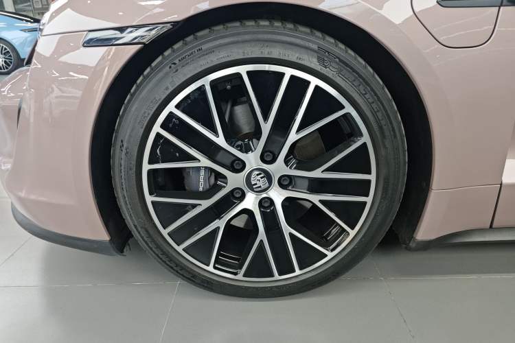 Used Porsche Taycan 2020 Taycan Exterior 4