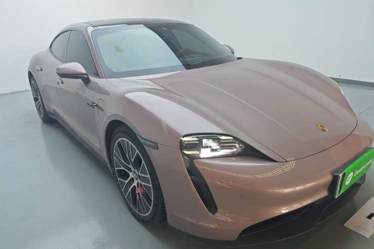 Used Porsche Taycan 2020 Taycan Front Right 45 Deg