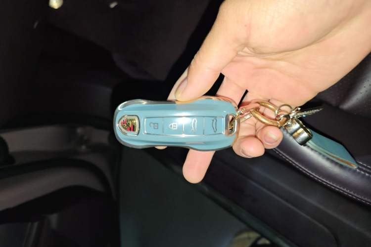 Used Porsche Taycan 2020 Taycan Vehicle Key