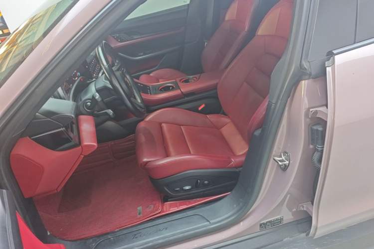 Used Porsche Taycan 2020 Taycan Left Front Seat