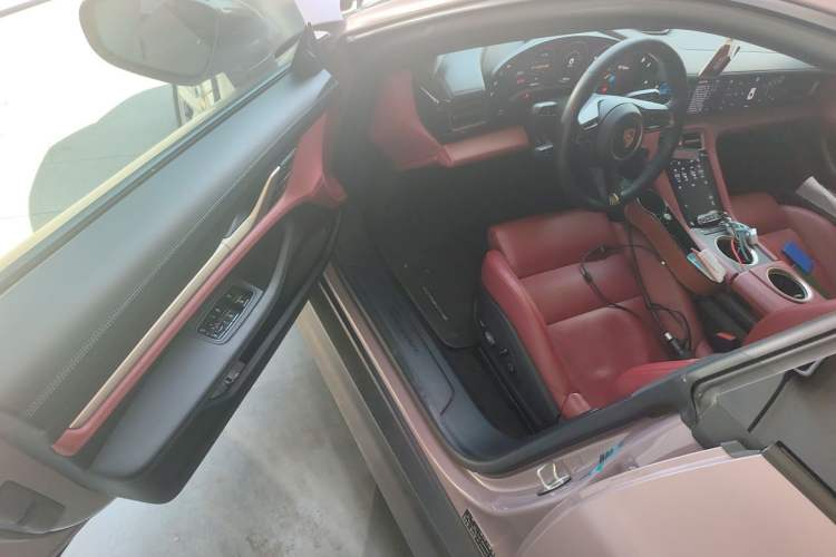 Used Porsche Taycan 2020 Taycan Driver Seat