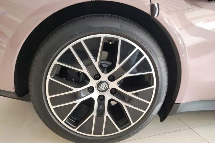 Used Porsche Taycan 2020 Taycan Right Rear Wheel Hub