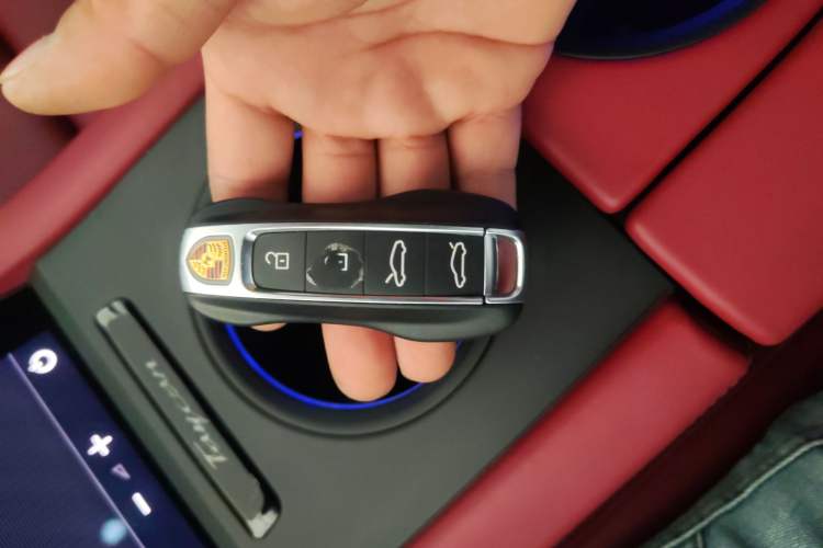 Used Porsche Taycan 2020 Taycan Vehicle Key