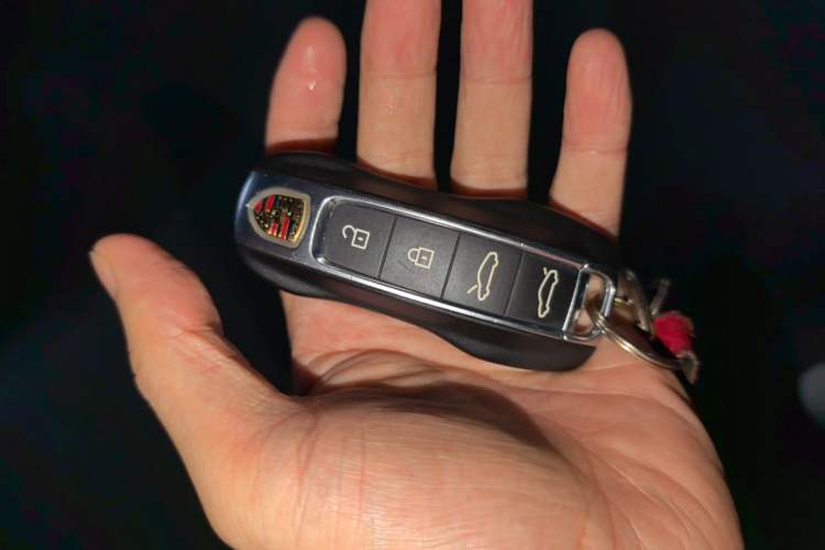 Used Porsche Taycan 2020 Taycan Vehicle Key