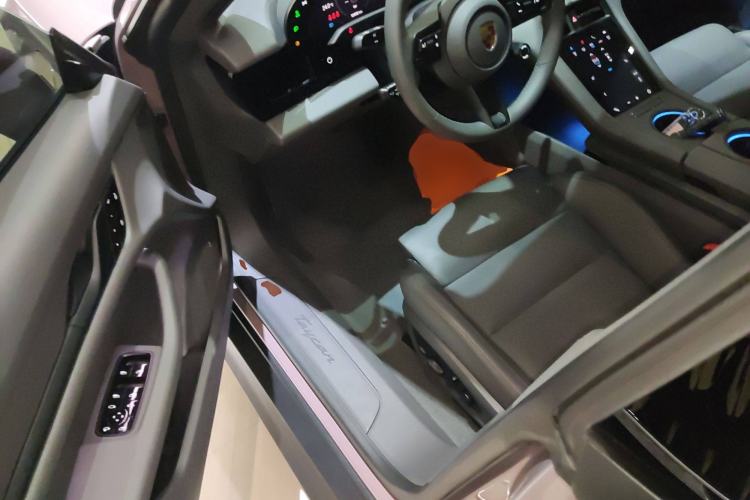 Used Porsche Taycan 2020 Taycan Driver Seat