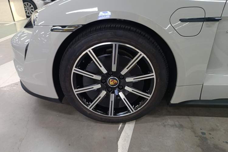 Used Porsche Taycan 2020 Taycan Exterior 3