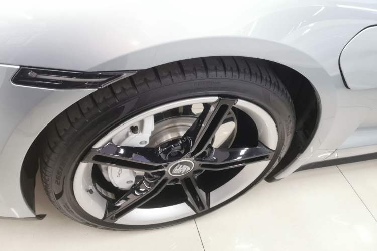 Used Porsche Taycan 2020 Taycan Left Front Wheel Hub