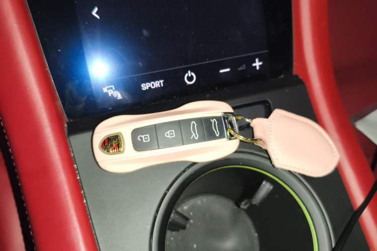 Used Porsche Taycan 2020 Taycan Vehicle Key