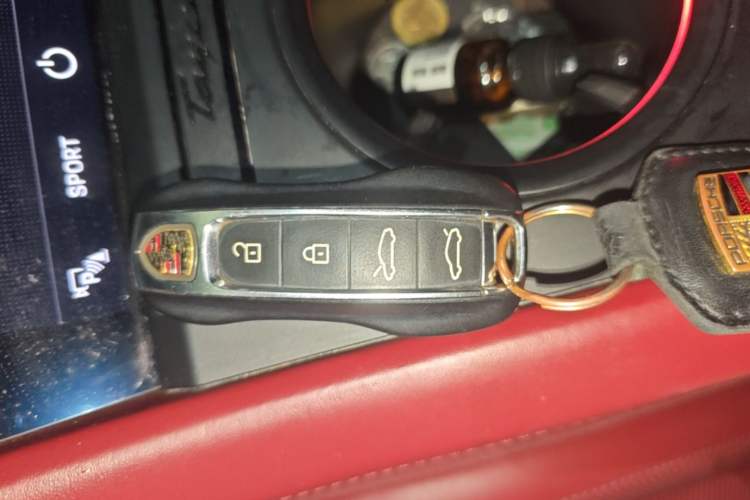 Used Porsche Taycan 2020 Taycan Vehicle Key