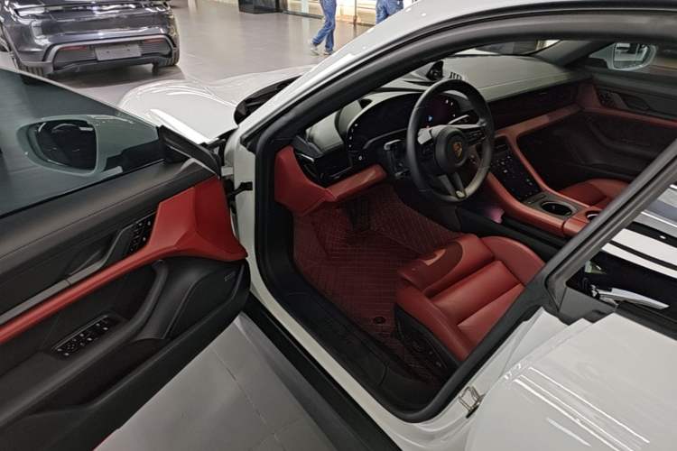 Used Porsche Taycan 2020 Taycan Driver Seat