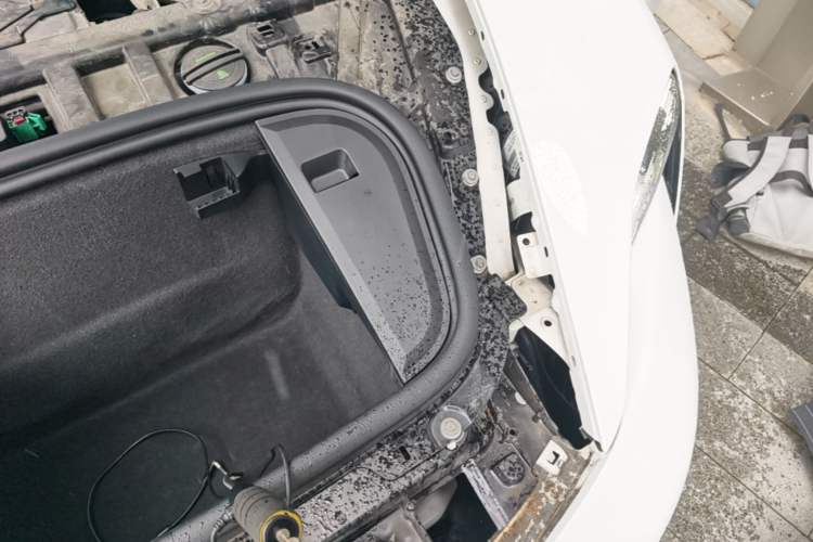 Used Porsche Taycan 2020 Taycan Engine Bay Left