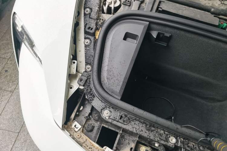 Used Porsche Taycan 2020 Taycan Engine Bay Right