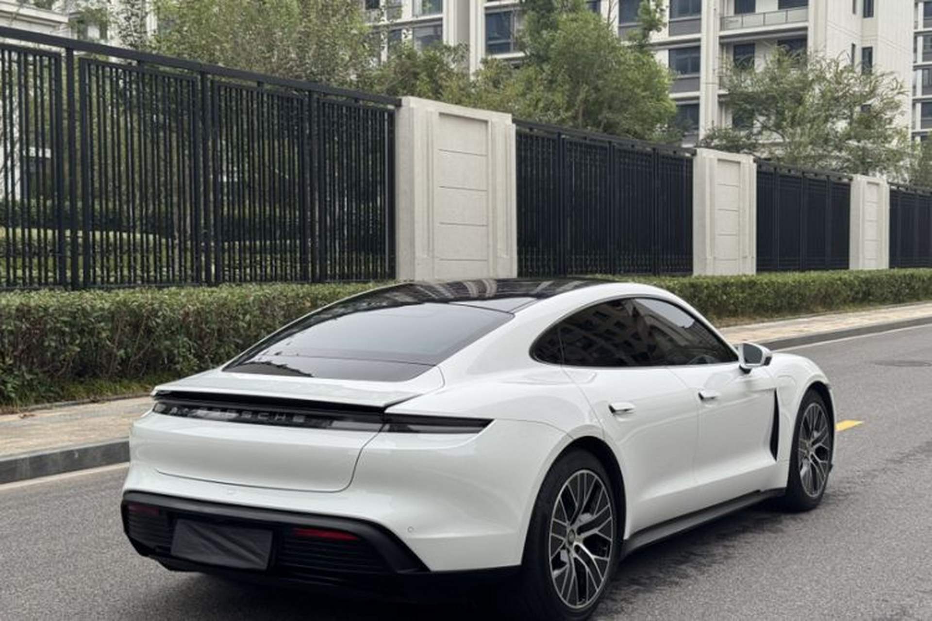 Used Porsche Taycan 2020 Taycan Exterior 5
