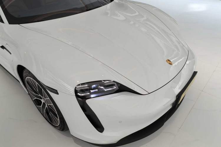 Used Porsche Taycan 2020 Taycan Exterior 9