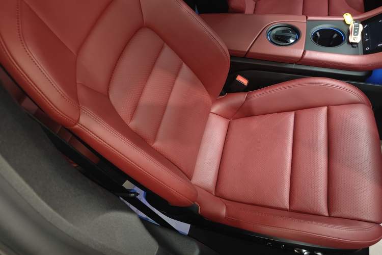 Used Porsche Taycan 2020 Taycan Right Front Seat