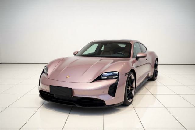 Used Porsche Taycan 2022-Year Updated Taycan