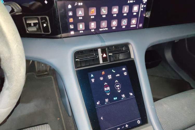 Used Porsche Taycan 2022 Taycan Audio And AC Panel