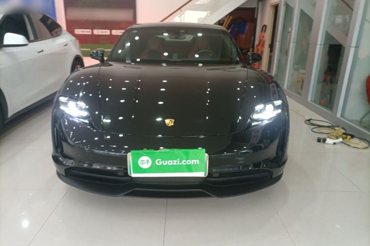 Used Porsche Taycan 2022 Taycan Front