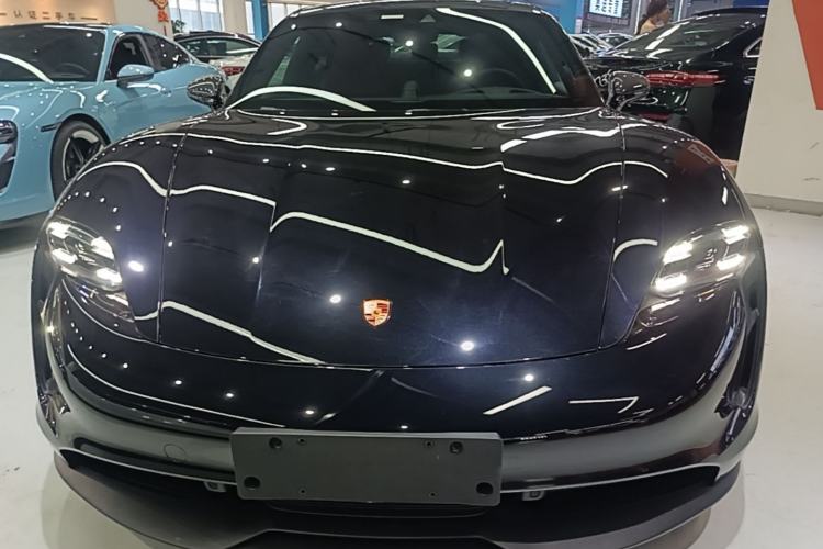 Used Porsche Taycan 2022-Year Updated Taycan Front