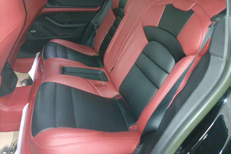 Used Porsche Taycan 2022 Taycan Left Rear Seat