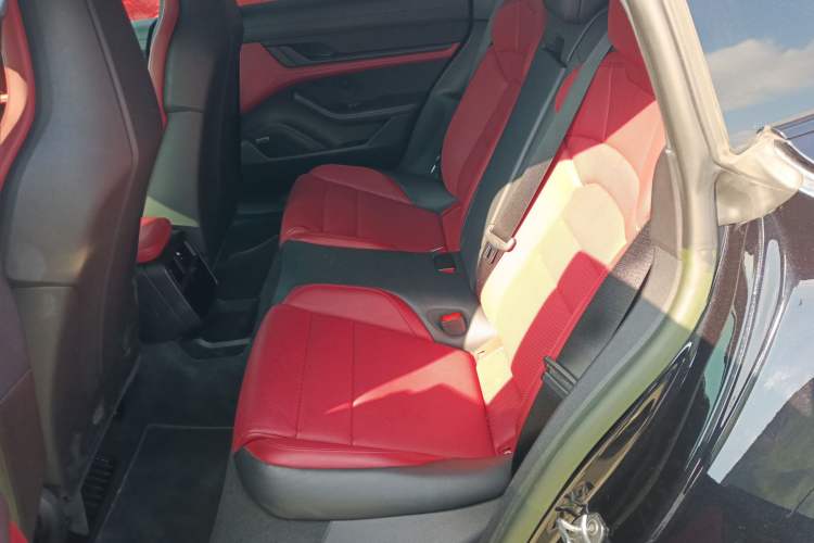 Used Porsche Taycan 2022-Year Updated Taycan Left Rear Seat
