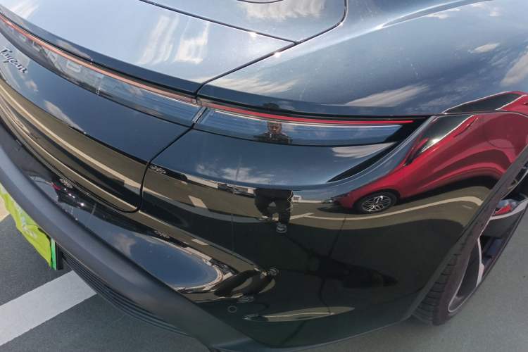 Used Porsche Taycan 2022-Year Updated Taycan Right Rear Taillight