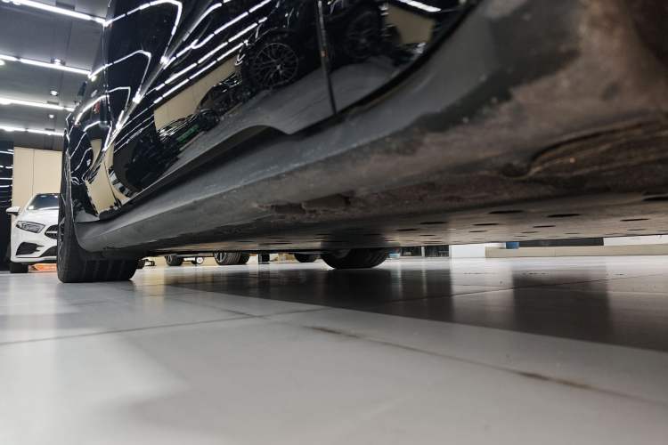 Used Porsche Taycan 2022 Taycan Right Side Sill