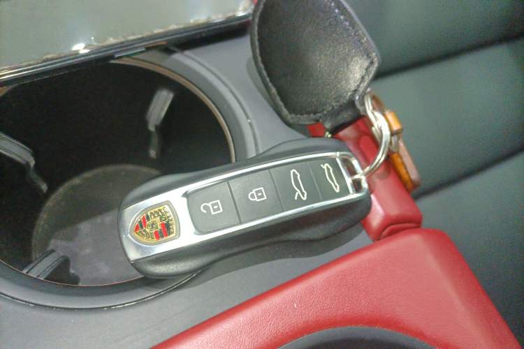 Used Porsche Taycan 2022 Taycan Vehicle Key