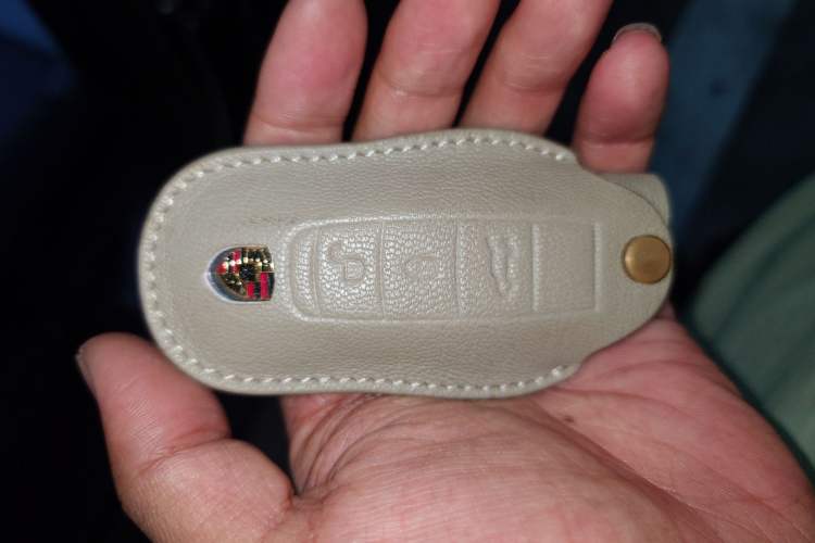 Used Porsche Taycan 2022 Taycan 4 Cross Turismo Vehicle Key