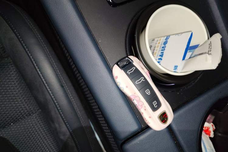 Used Porsche Taycan 2022 Taycan Vehicle Key