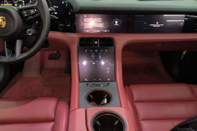 Used Porsche Taycan 2022-Year Updated Taycan Audio And AC Panel