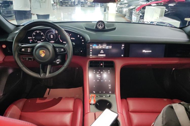 Used Porsche Taycan 2022 Taycan Center Console
