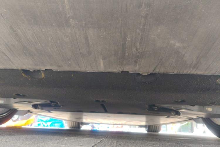 Used Porsche Taycan 2022-Year Updated Taycan Chassis Rear