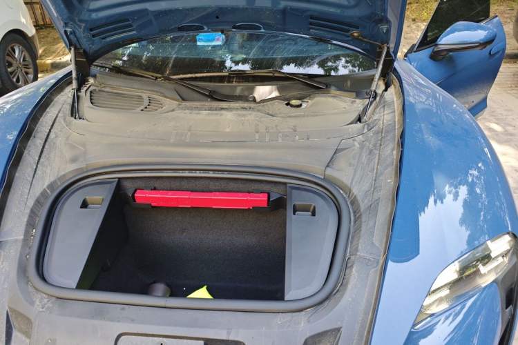 Used Porsche Taycan 2022 Taycan Engine Bay Left