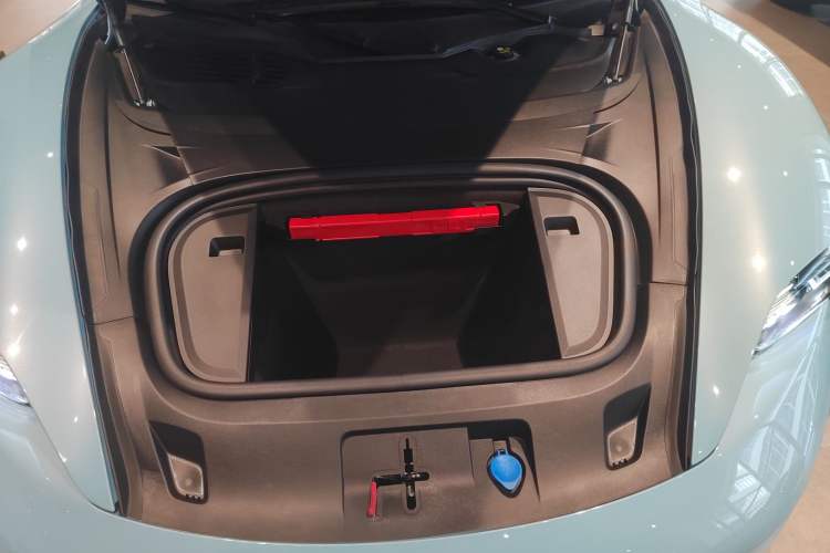 Used Porsche Taycan 2022 Taycan Engine Bay