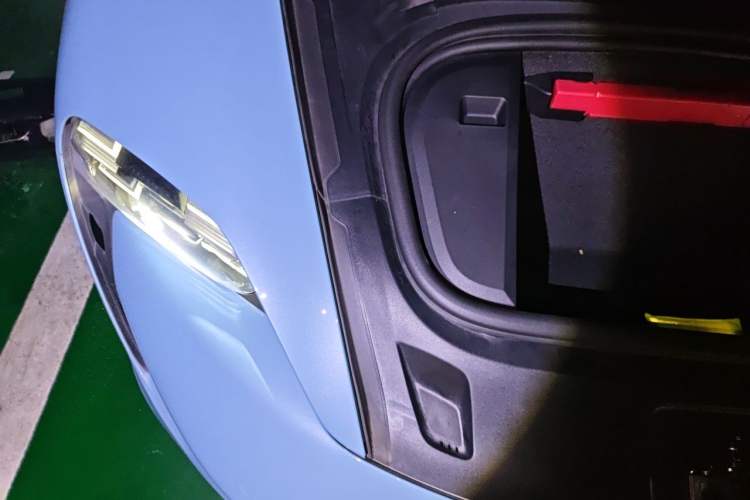 Used Porsche Taycan 2022-Year Updated Taycan Engine Bay Right