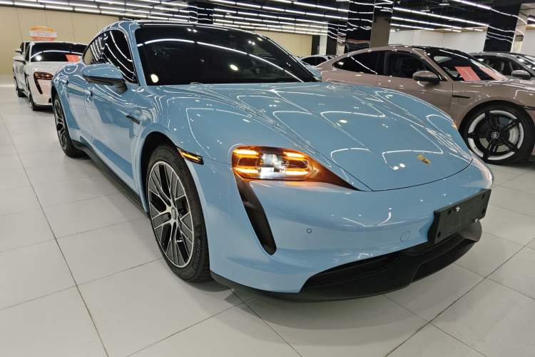 Used Porsche Taycan 2022-Year Updated Taycan Exterior 2