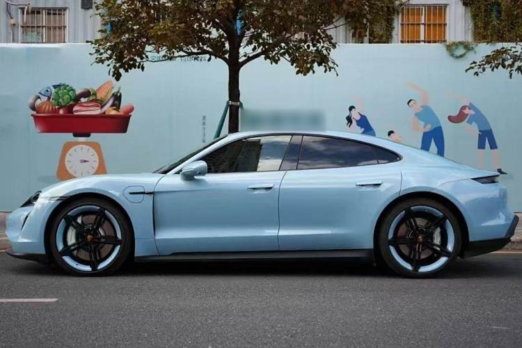 Used Porsche Taycan 2022-Year Updated Taycan Exterior 2