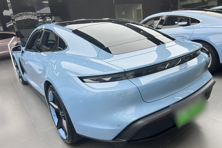 Used Porsche Taycan 2022-Year Updated Taycan Exterior 2