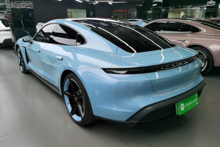 Used Porsche Taycan 2022 Taycan Exterior 3