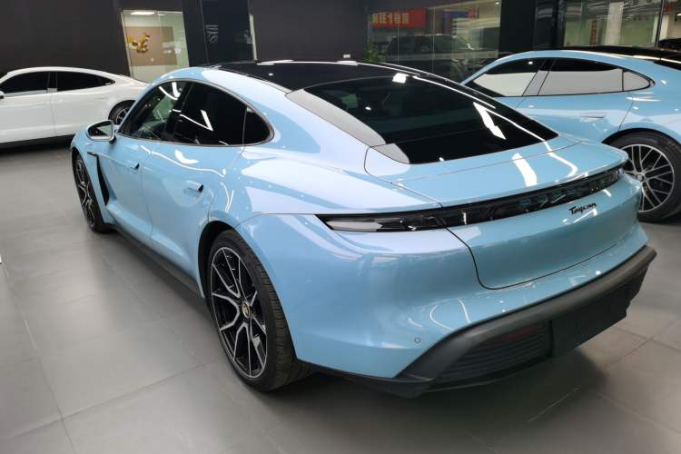 Used Porsche Taycan 2022 Taycan Exterior 3