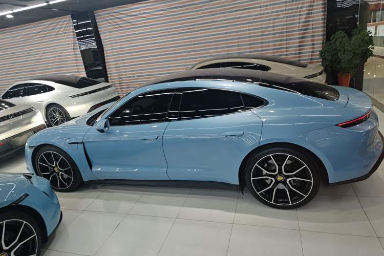 Used Porsche Taycan 2022 Taycan Exterior 3