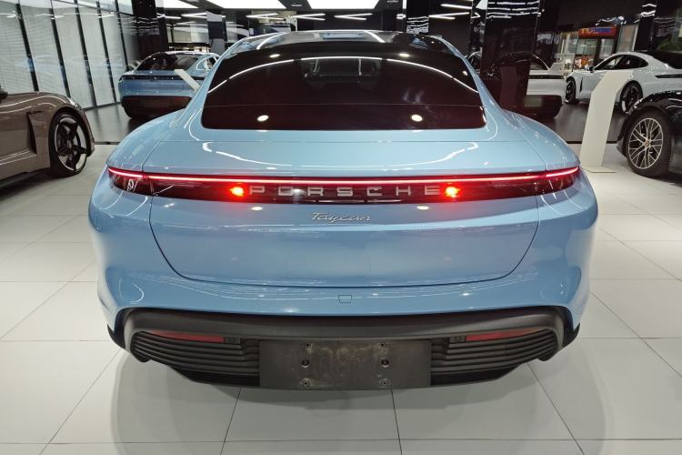 Used Porsche Taycan 2022-Year Updated Taycan Exterior 4