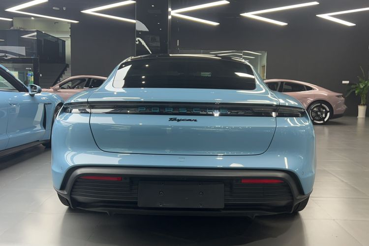 Used Porsche Taycan 2022-Year Updated Taycan Exterior 4