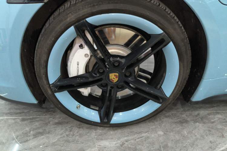 Used Porsche Taycan 2022-Year Updated Taycan Exterior 4