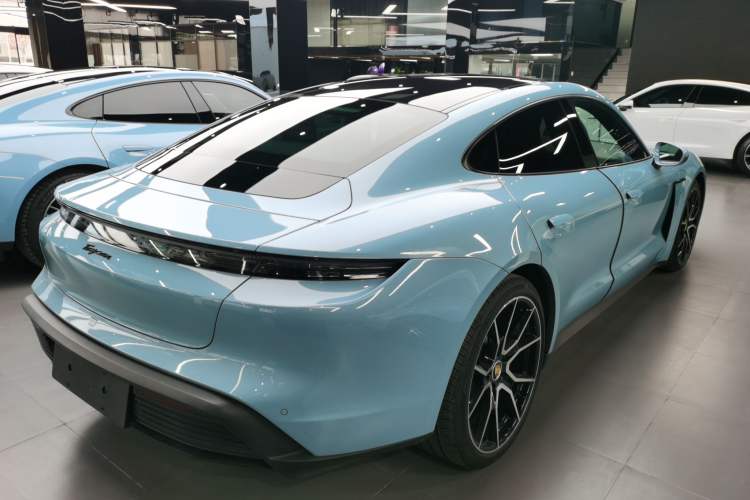 Used Porsche Taycan 2022 Taycan Exterior 5