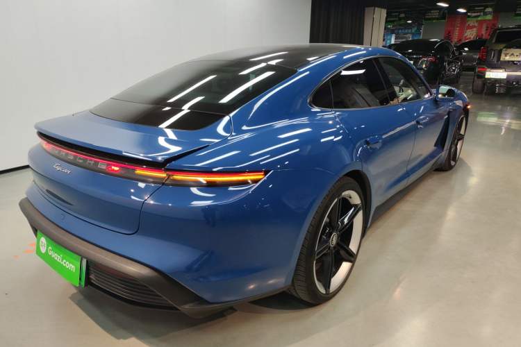 Used Porsche Taycan 2022 Taycan Exterior 5